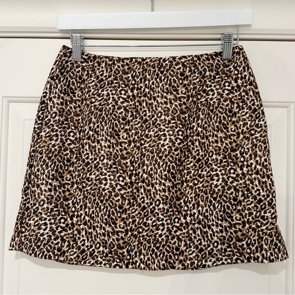 NWT Hello Molly Cheetah Print Mini Skirt Size Medium/6